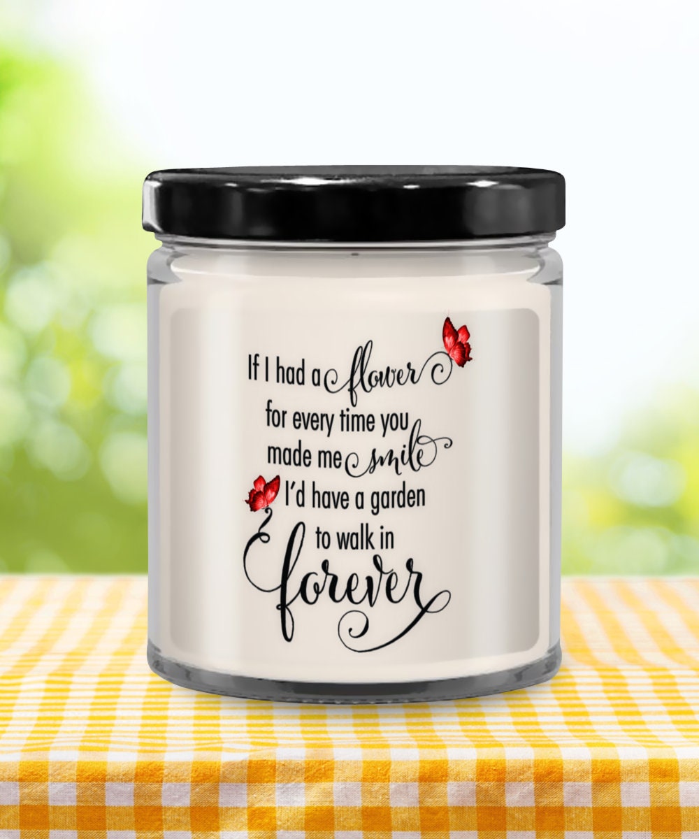 Flower Design Vanilla Candle Gift for Her Perfect for Mother’s Day