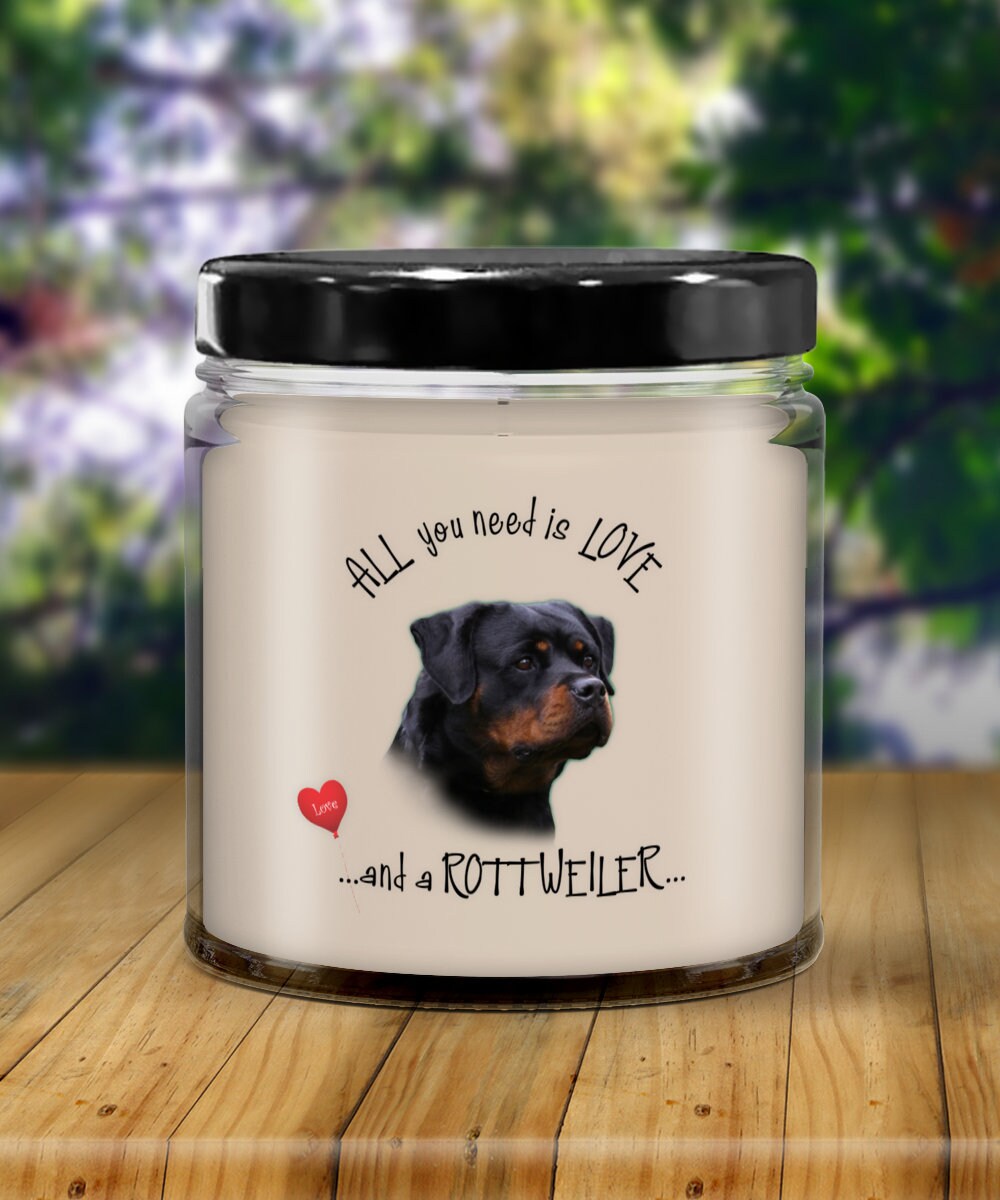 Rottweiler Dog Candle – Perfect Gift for Rottweiler Lovers, Dog Moms, and Pet Owners