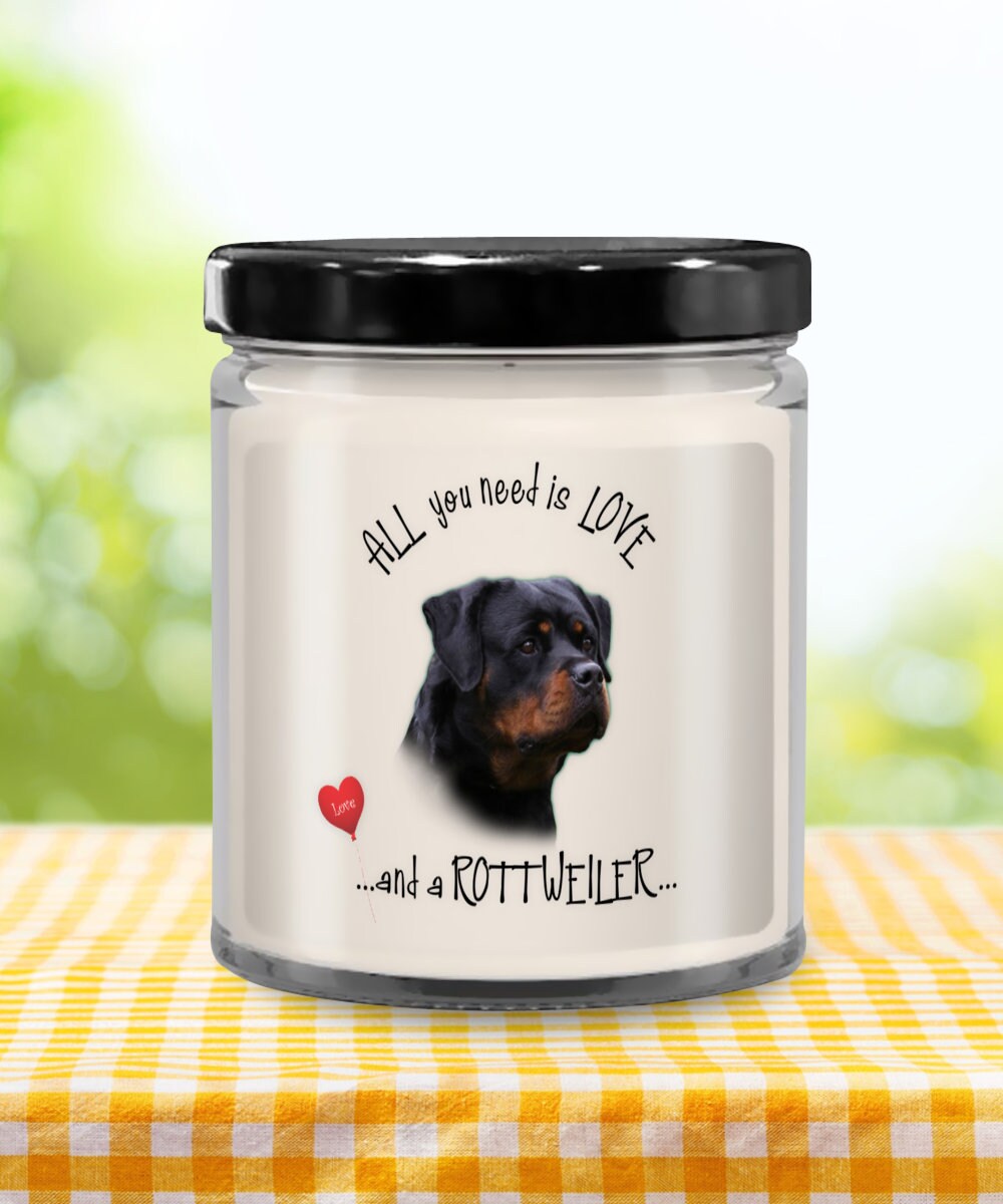 Rottweiler Dog Candle – Perfect Gift for Rottweiler Lovers, Dog Moms, and Pet Owners