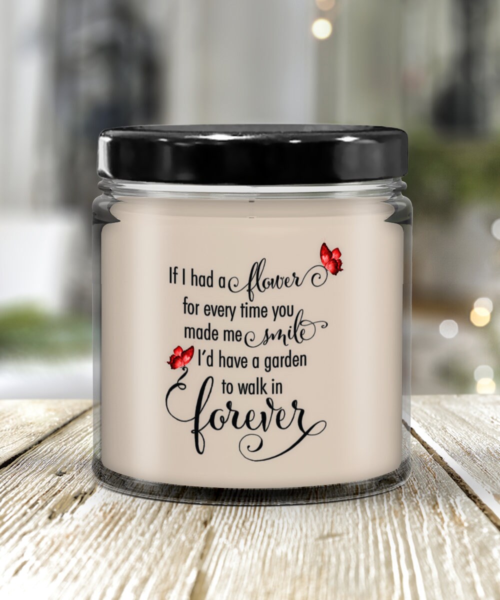 Flower Design Vanilla Candle Gift for Her Perfect for Mother’s Day