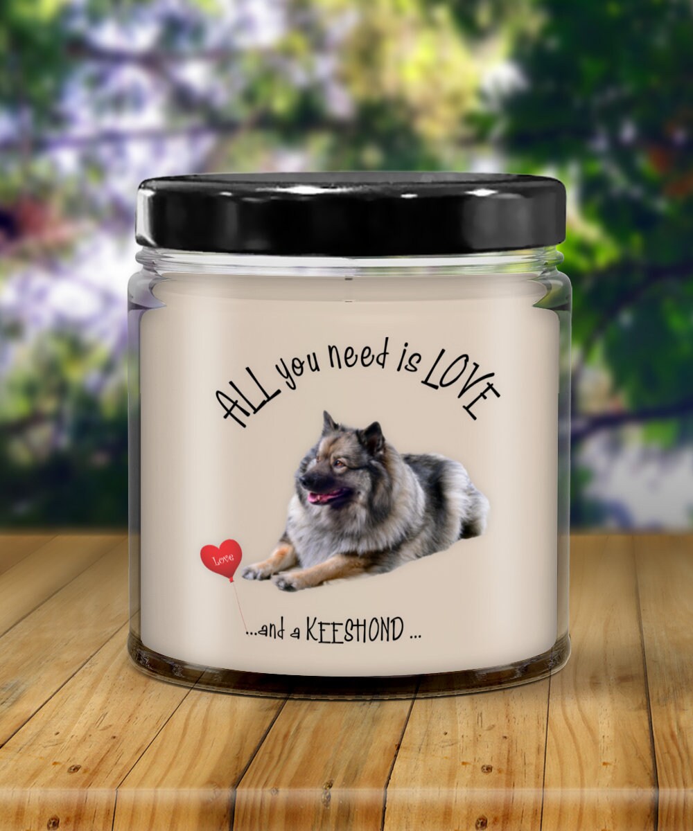 Keeshond Dog Candle – Perfect Gift for Dog Lovers