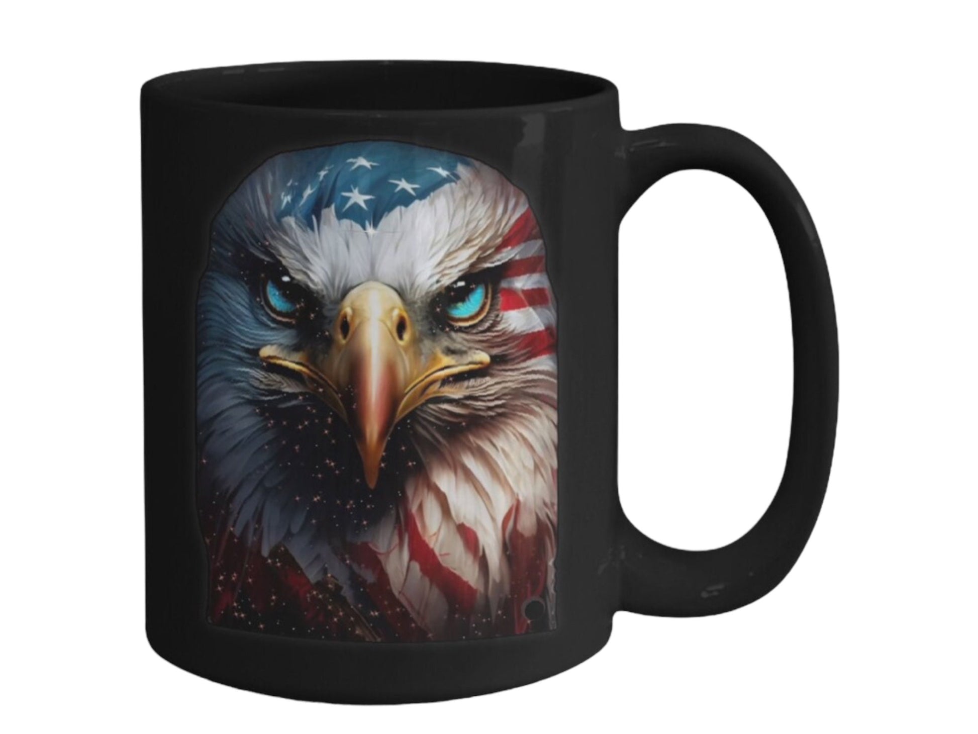 Show your pride with this bold American Eagle coffee mug